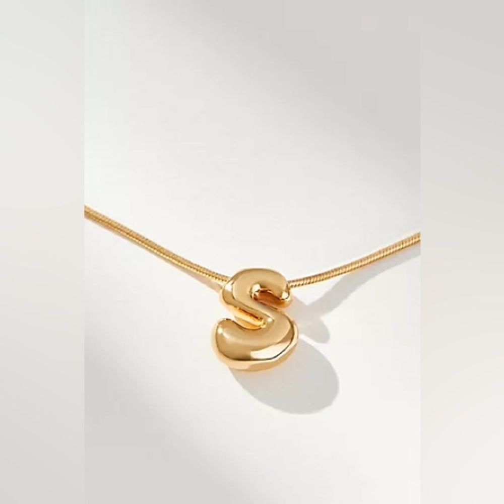 Gold Initial Pendant Necklace S1149
